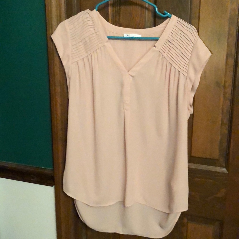 DR2 light pink top